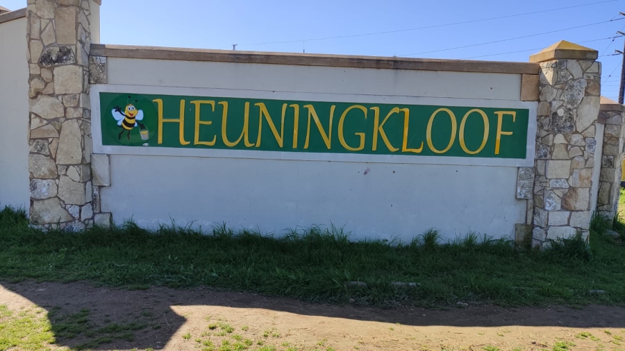Commercial Property for Sale in Stilbaai Oos Western Cape
